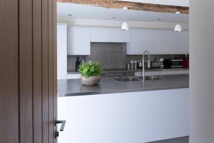 Crucis Park Estate Villa Cirencester Ngoại thất bức ảnh
